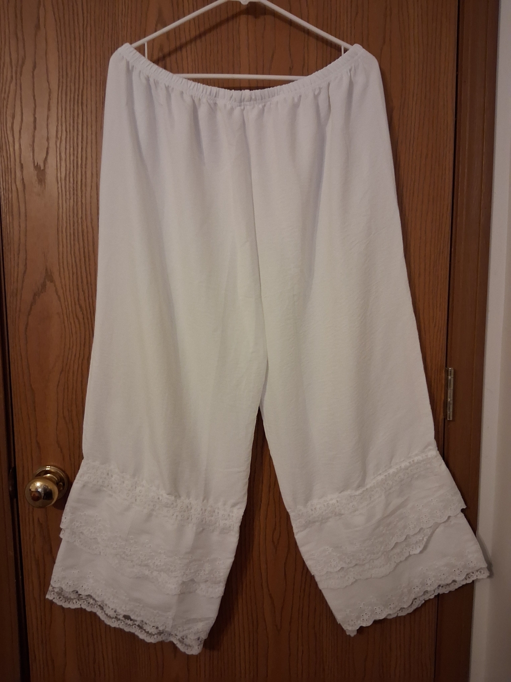 Vintage Eyelet And Lace  White Wide Leg Lace-Trim Pants Sz L